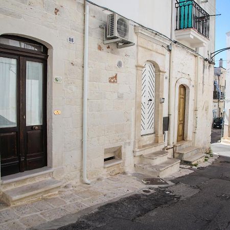 Domus Petra 96 Apartment Ceglie Messapica Exterior photo